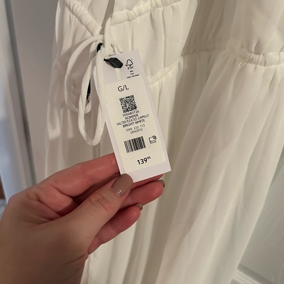 Stunning bridal halter jumpsuit - Picture 9 of 9